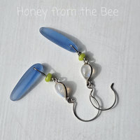 Beach earrings with moonstones