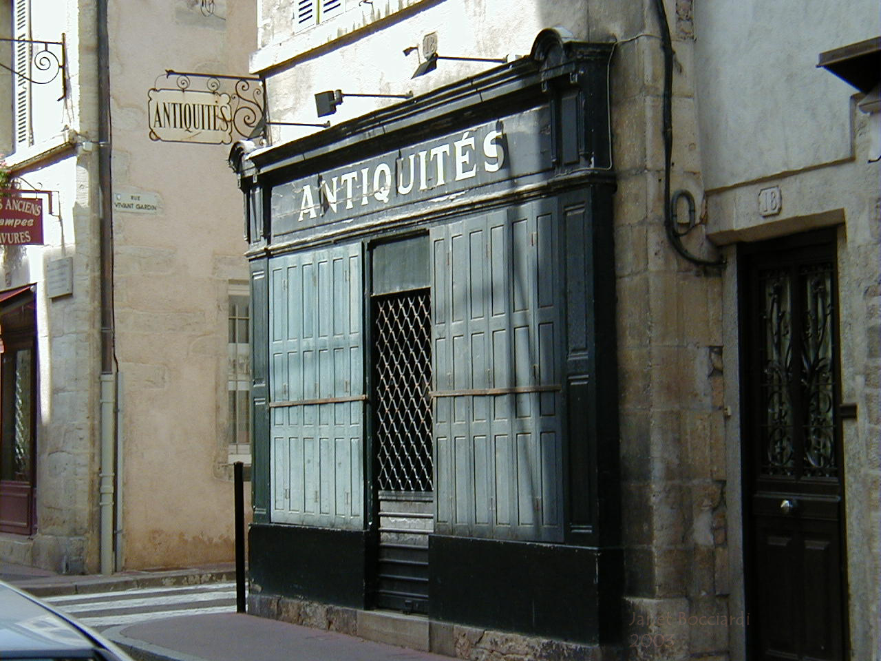 Antique shop in Beaune, France
