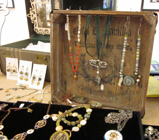 Honey from the Bee jewelry necklace display crate