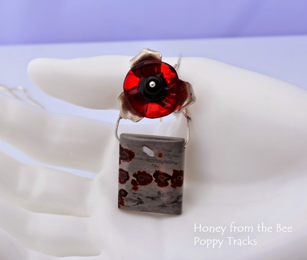 Poppy Pendant