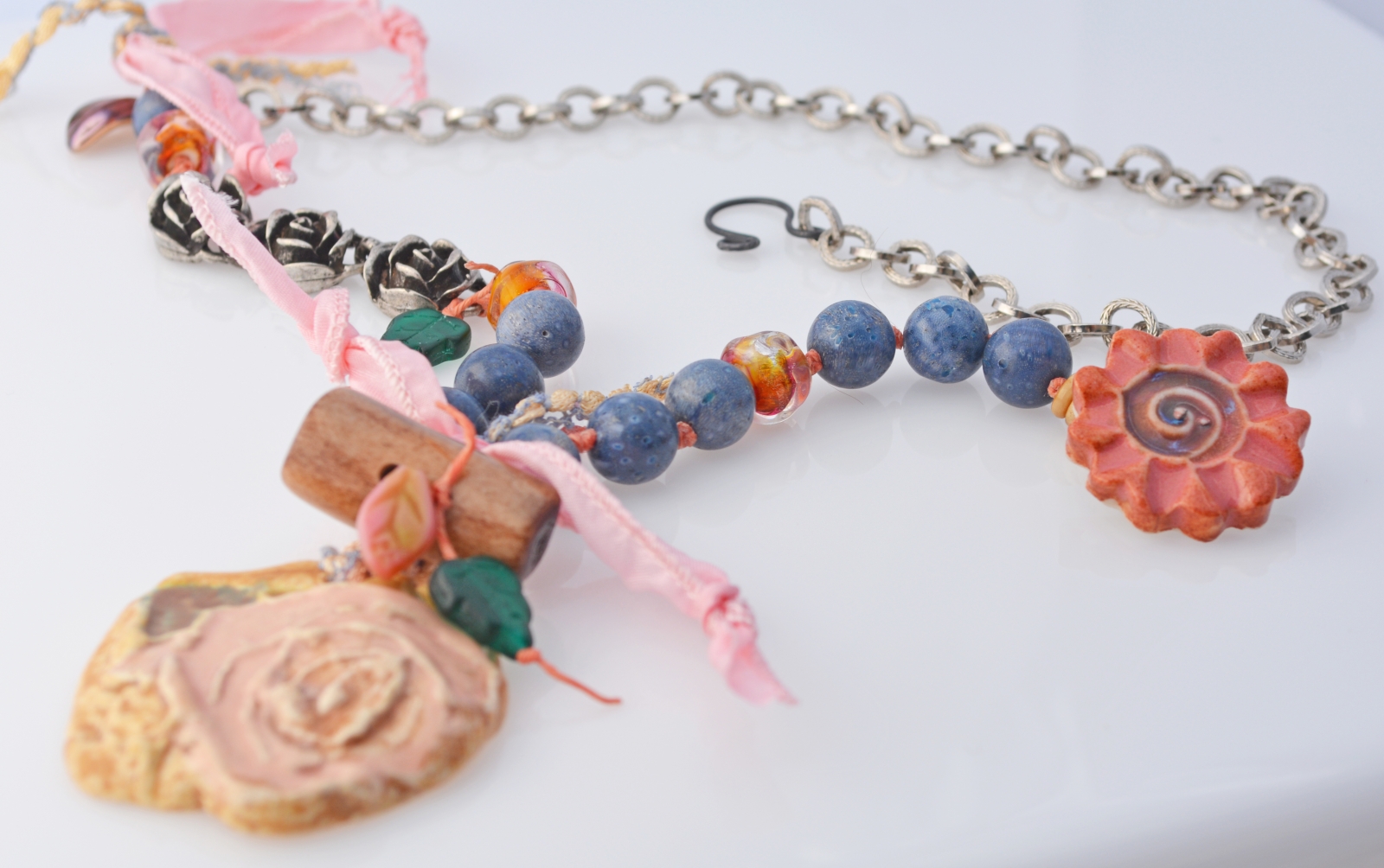 Shabby Chic Rose necklace