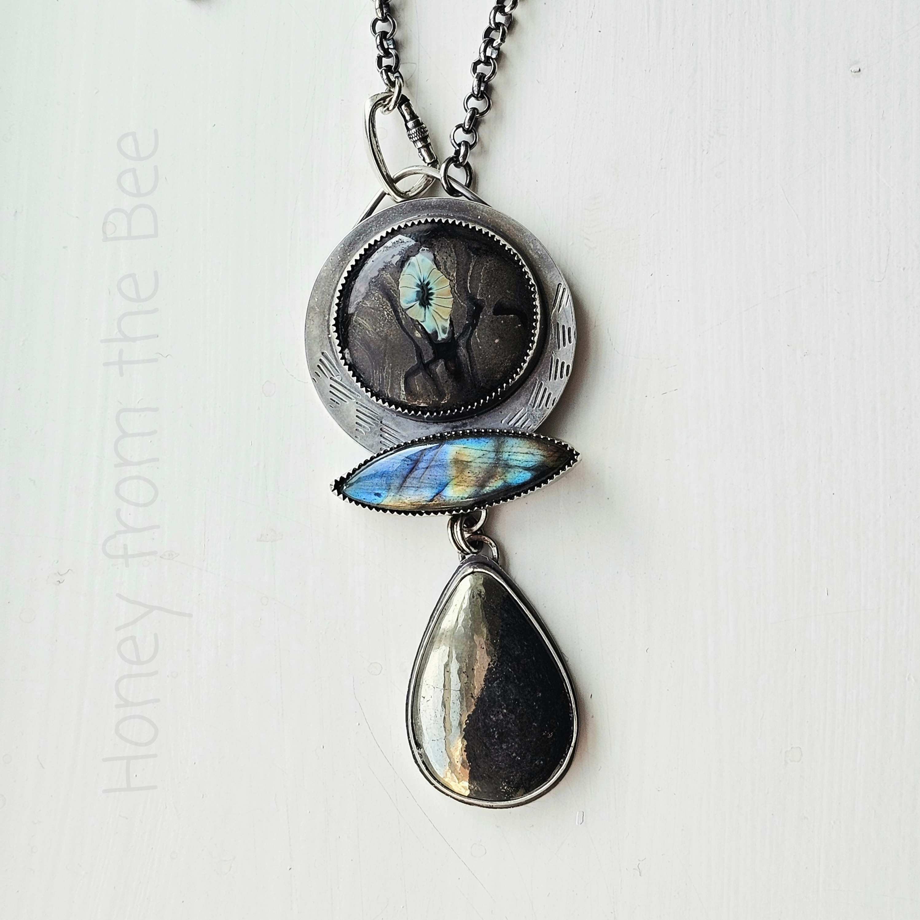 Labradorite pendant with apache gold and art glass
