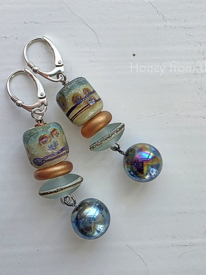 Equilibrium earrings features lampwork and vintage pearl drops