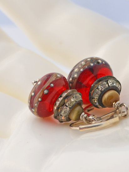 Candy Apple earrings