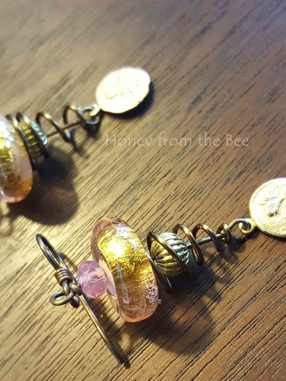 Keepin' Busy Bee Earrings