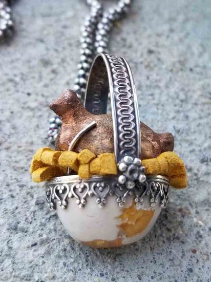 Optimist pendant