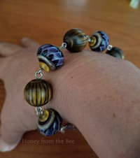 Wood and lampwork bracelet