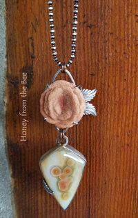 Rose art necklace