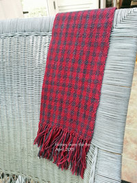 Deep Berry woven scarf in merino