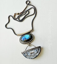 Artisan pendant features labradorite with a beautiful blue flash and acid etched agate