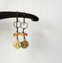 Honeybee earrings in brass