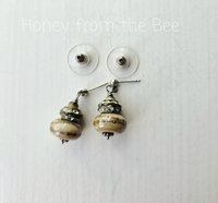 Winter earrings in cream and silver