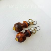 Statement earrings in sinuous curves