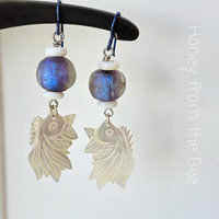 Summer earrings in blue and white