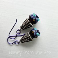 Casual art earrings in purple and silver