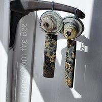 Statement earrings for the beach in grey blue and yellow