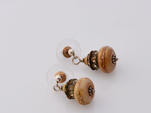 Queen Anne's Lace artisan earrings, copyright Honey from the Bee