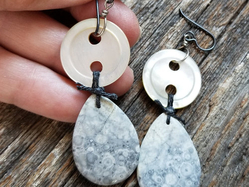 Circle motif earrings