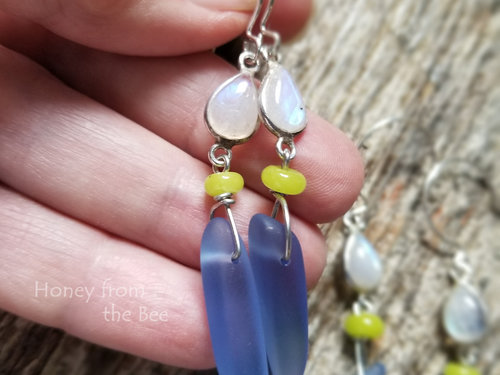 Moonstone dangle earrings