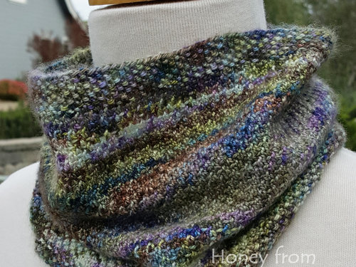 Cashmere cowl