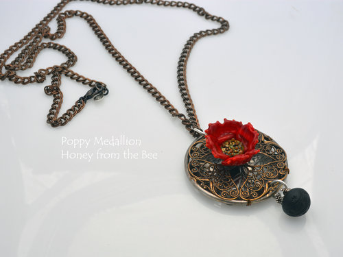 One of a kind Poppy Necklace