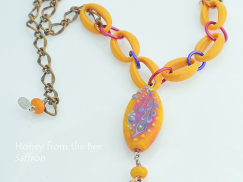 Saffron necklace