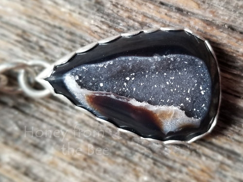 black druzy