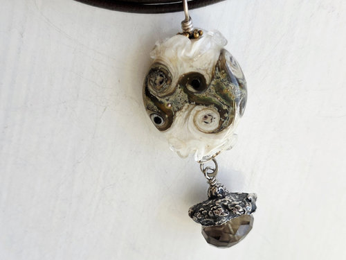 Fall necklace on leather