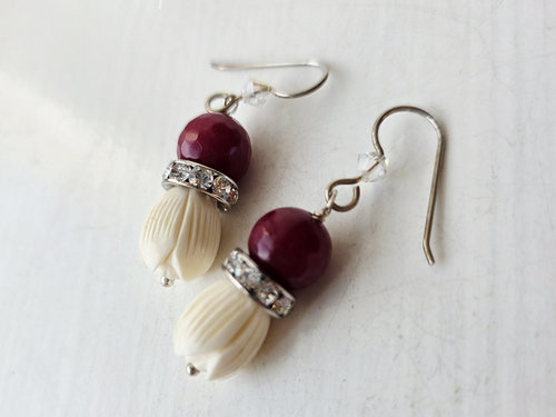 Flower earrings in deep rose and cream