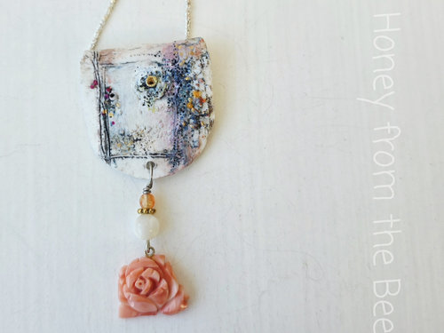 Garden necklace with coral rose