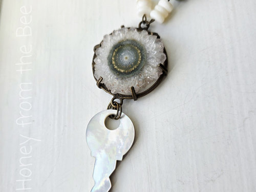 Nature Talisman necklace with mother of pearl and rhyolite