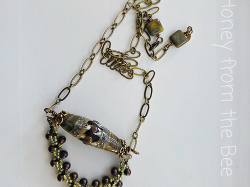 Earthtone necklace in browns