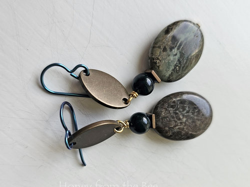 Green Jasper earrings with brass accent