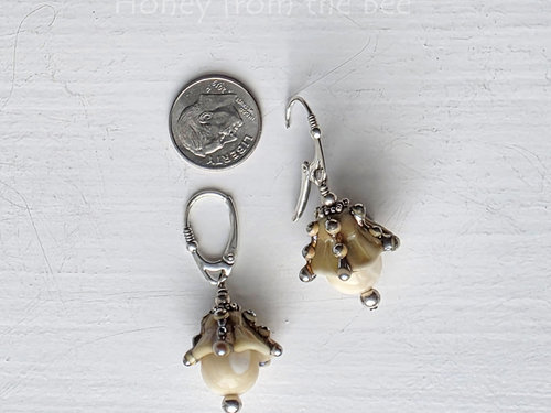 Mother of pearl earrings with lampwork in cream and silver
