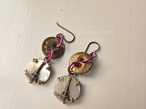 Paris earrings in bright pink, mother of pearl and brass