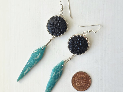 Floral earrings with antique button and amazonite