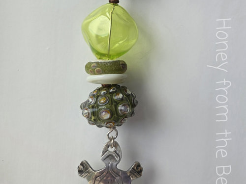 Nature inspired necklace in green and silver