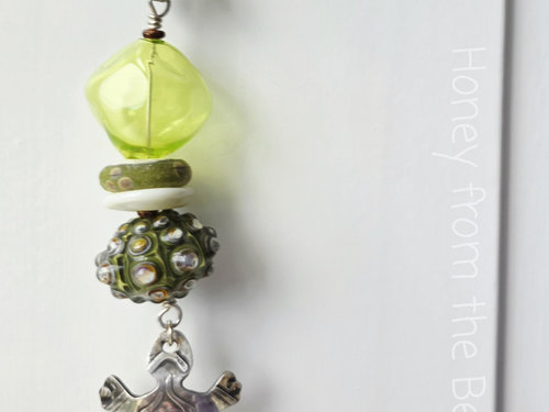 Turtle pendant with green lampwork