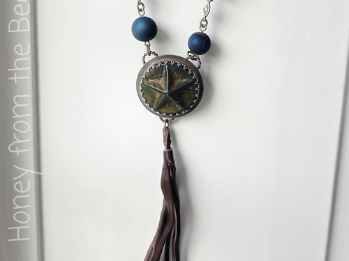 Star necklace in silver, blue and brown