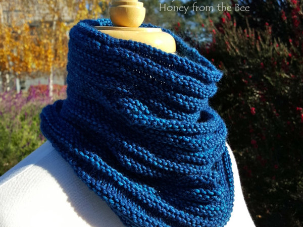 Blue Cashmere cowl