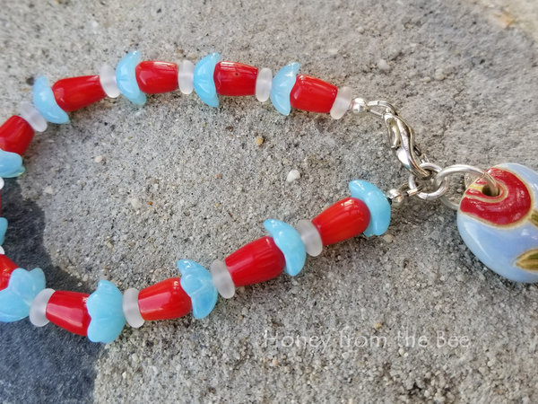 Tulip bracelet