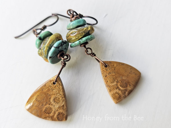 Casual gemstone earrings in turquoise and yellow