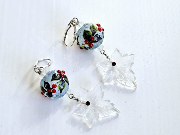 Winter statement earrings in white, red and green