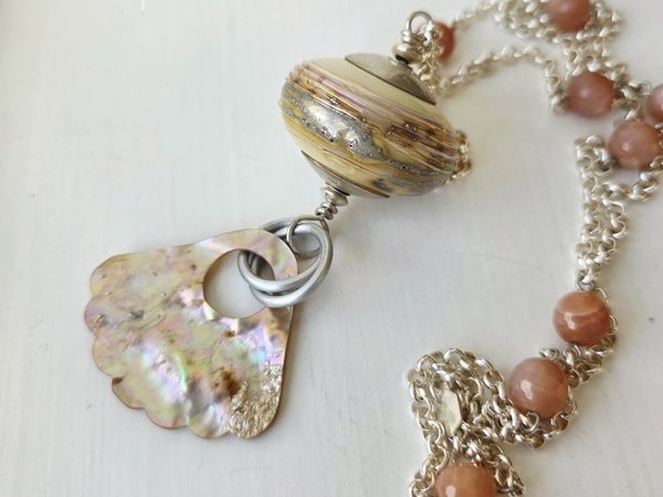 Artisan necklace in peach and cream