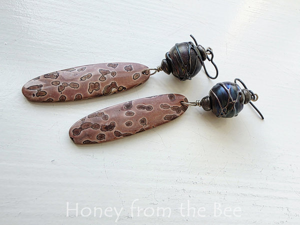 Chohua Jasper earrings in rose and blue