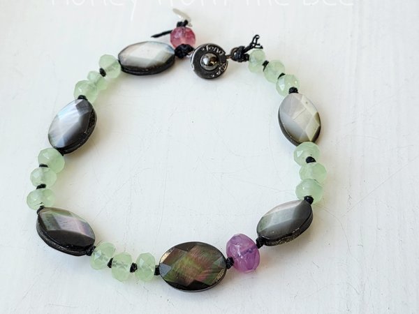 Green and pink bracelet with grey shell beads